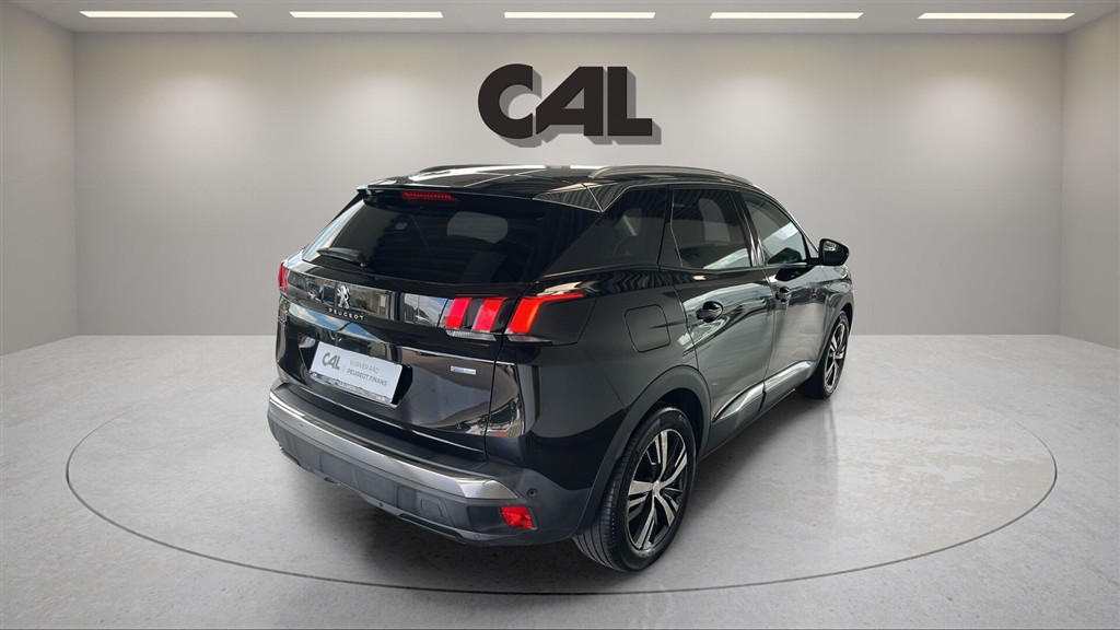 Peugeot 3008 1,2 e-THP Allure EAT6 130HK 5d 6g Aut. - Image 4
