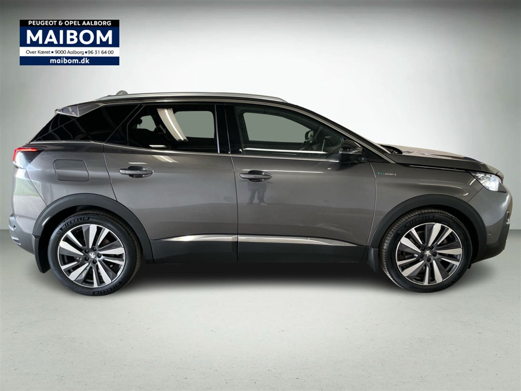 Peugeot 3008 1,6 PureTech Plugin-hybrid GT Line AWD EAT8 300HK 5d 8g Aut. - Image 6