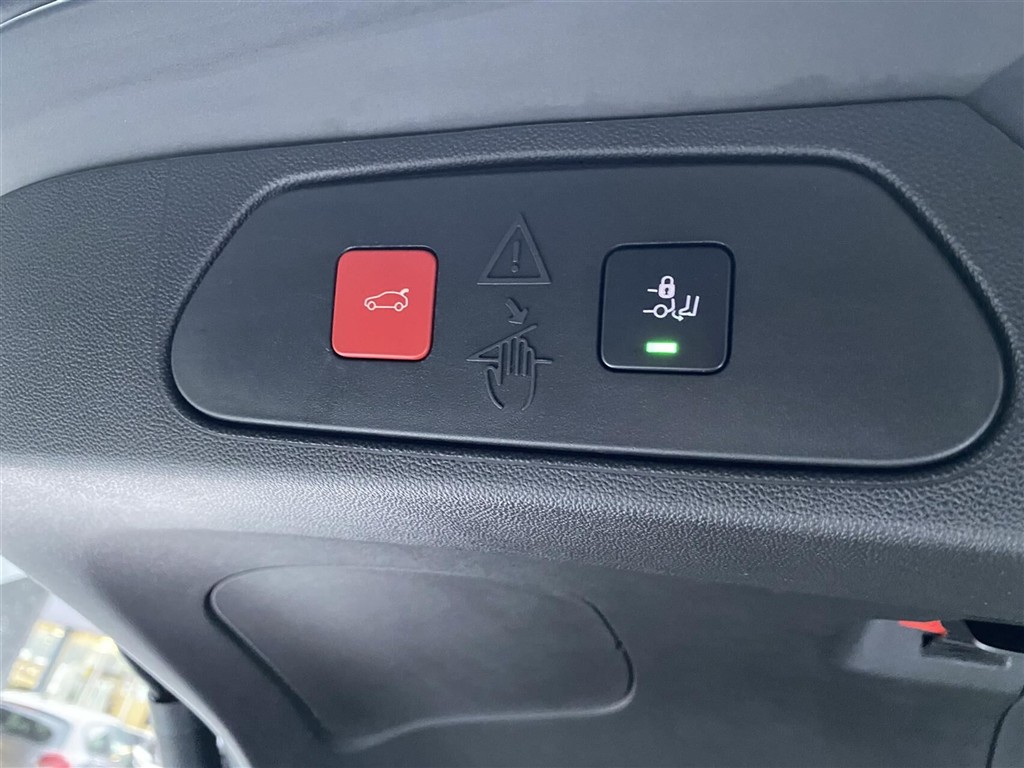 Opel Grandland X 1,6 PHEV Plugin-hybrid Ultimate 225HK 5d 8g Aut. - Image 8