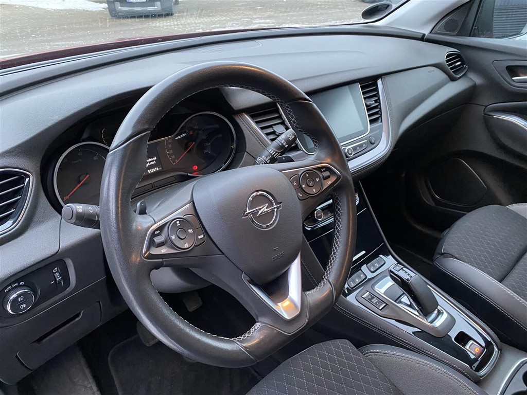 Opel Grandland X 1,6 PHEV Plugin-hybrid Ultimate 225HK 5d 8g Aut. - Image 7