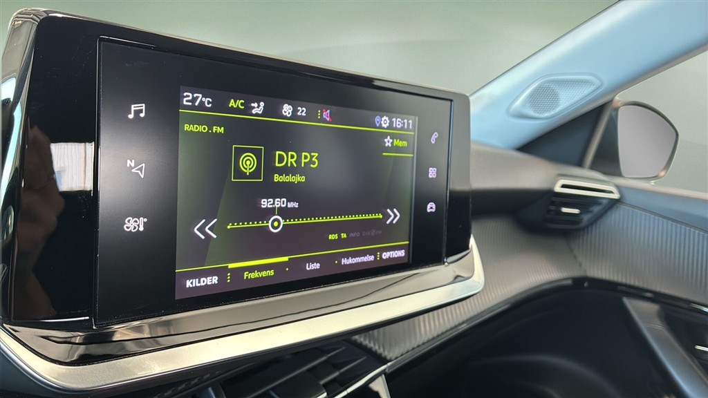 Peugeot 2008 1,2 PureTech Allure Grand 130HK 5d - Image 17