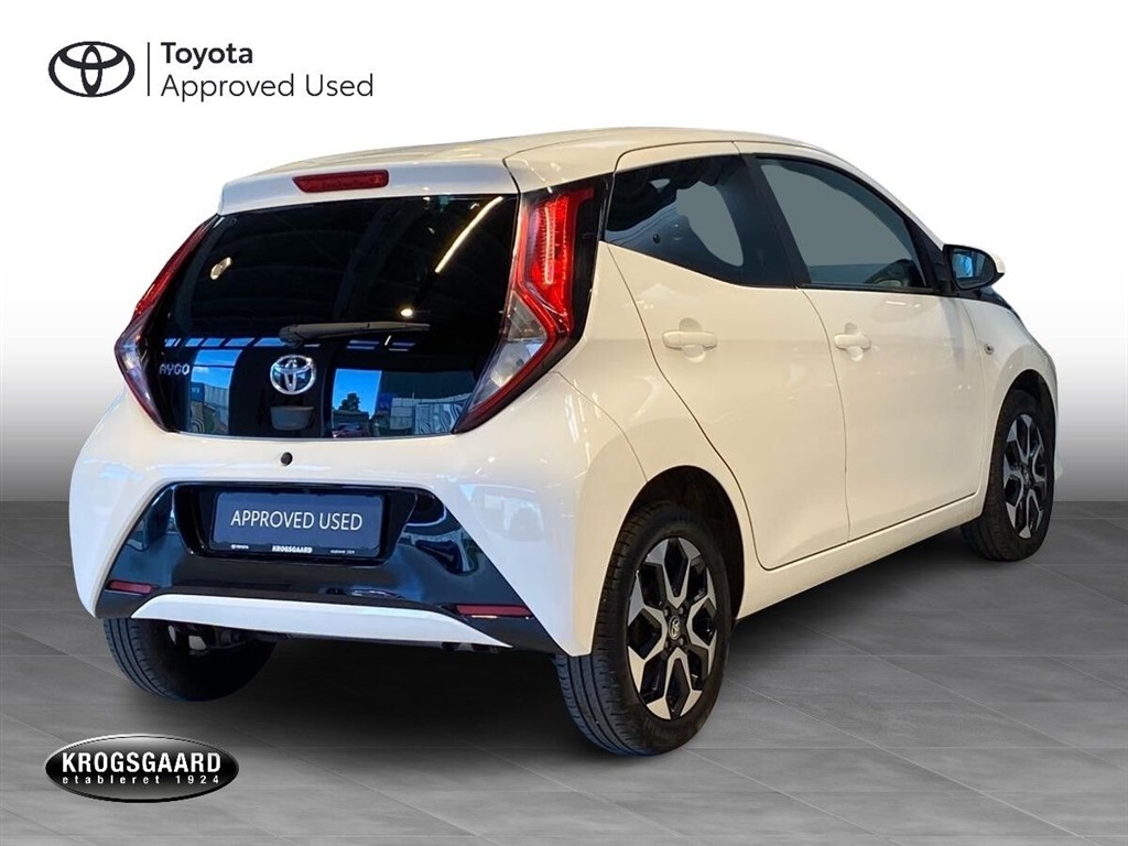 Toyota Aygo 1,0 VVT-I X-Press 72HK 5d - Image 6