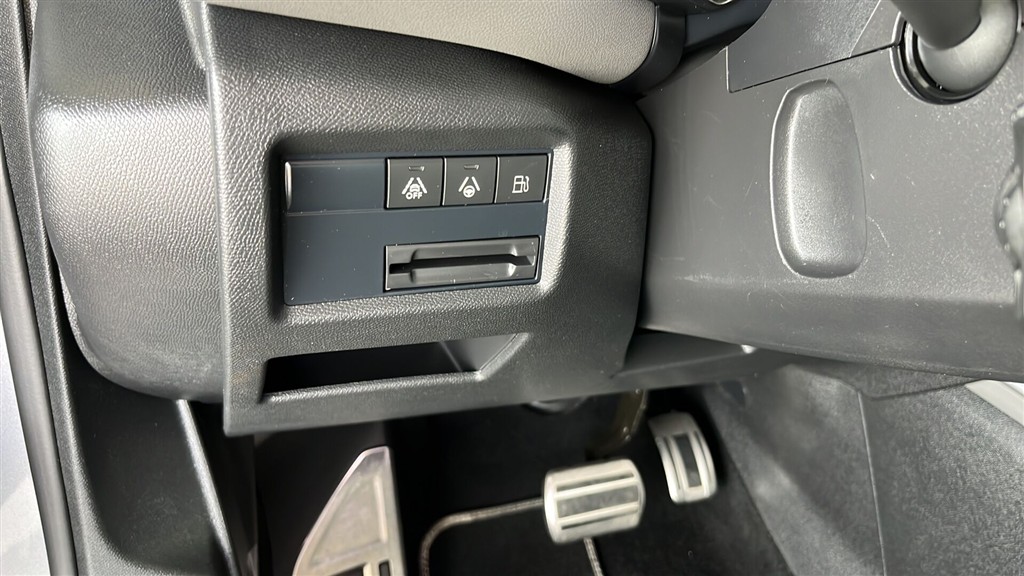 Citroën C5 Aircross 1,6 Plugin-hybrid Shine Sport EAT8 225HK 5d 8g Aut. - Image 15