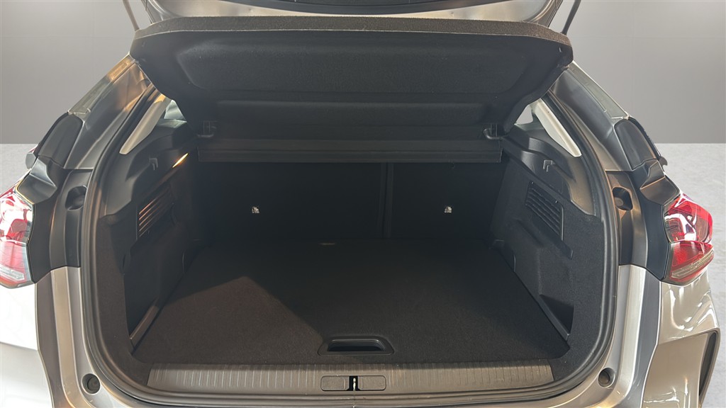 Citroën C4 1,2 PureTech Feel EAT8 130HK 5d 8g Aut. - Image 8