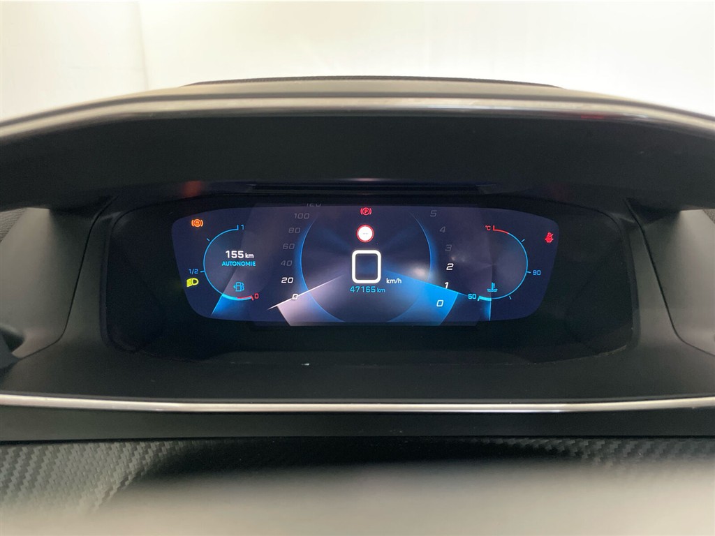 Peugeot 2008 1,2 PureTech Platin Sport 130HK 5d - Image 10