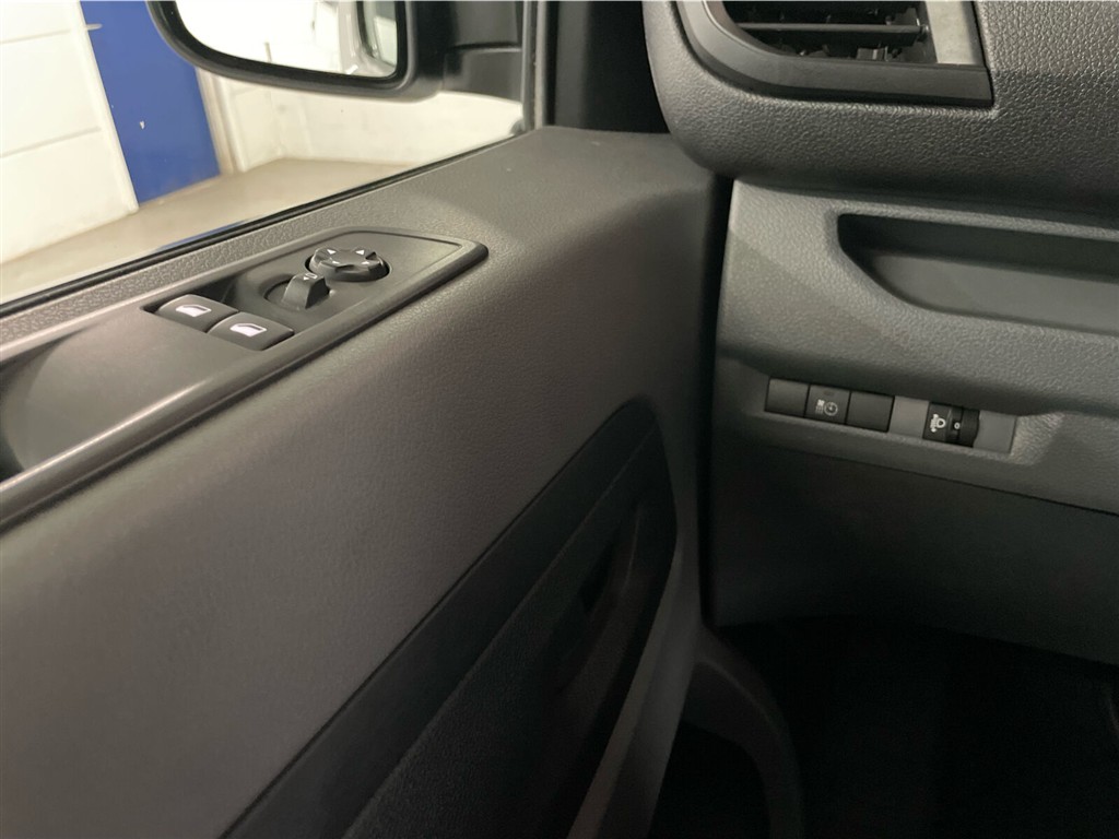 Opel Vivaro L3V2 2,0 D Innovation AT8 122HK Van 8g Aut. - Image 16