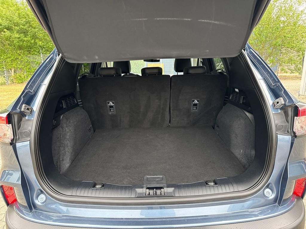 Ford Kuga 2,5 Plugin-hybrid Titanium X CVT 225HK 5d Trinl. Gear - Image 8