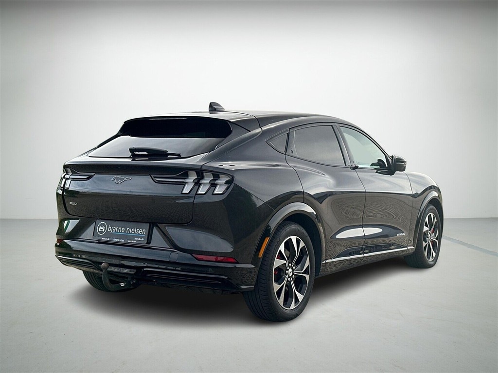 Ford Mustang Mach-E EL SR AWD 315HK 5d Aut. - Image 2
