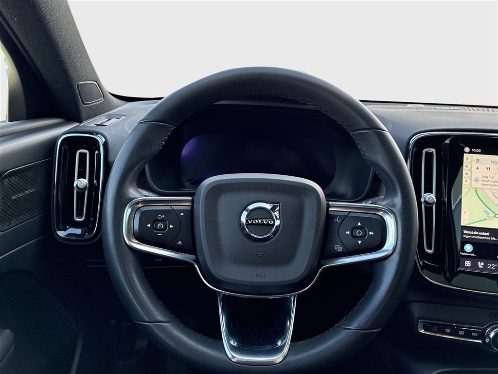Volvo C40 P8 Recharge Twin Ultimate AWD 408HK 4d Aut. - Image 11