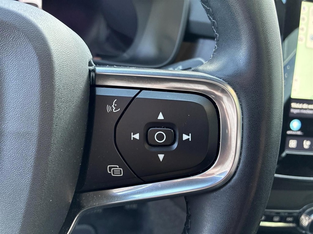 Volvo C40 P8 Recharge Twin Ultimate AWD 408HK 4d Aut. - Image 18