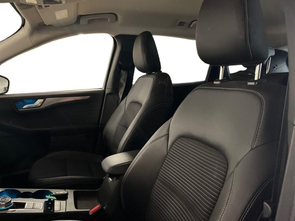Ford Kuga 2,5 Plugin-hybrid Titanium X CVT 225HK 5d Trinl. Gear - Image 10