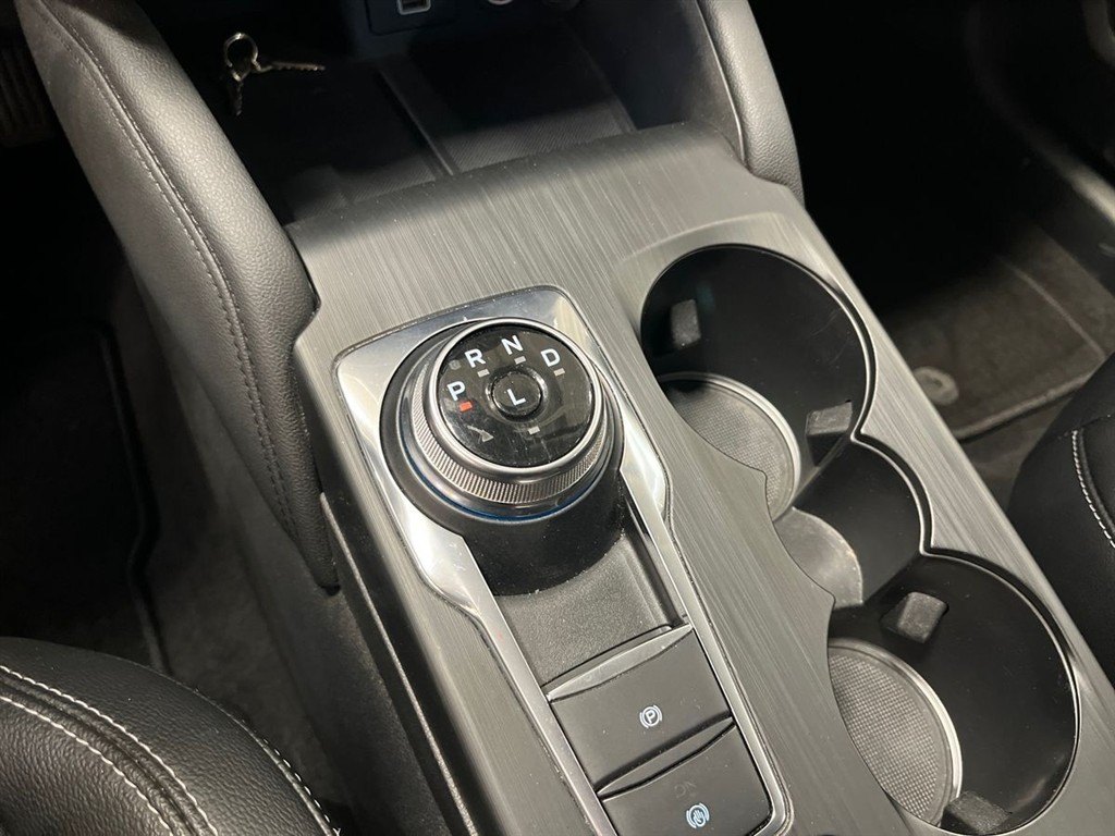 Ford Kuga 2,5 Plugin-hybrid Titanium X CVT 225HK 5d Trinl. Gear - Image 16
