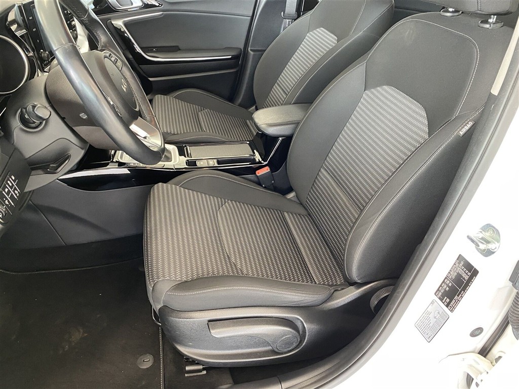 Kia XCeed 1,6 GDI Plugin-hybrid Prestige DCT 141HK 5d 6g Aut. - Image 4