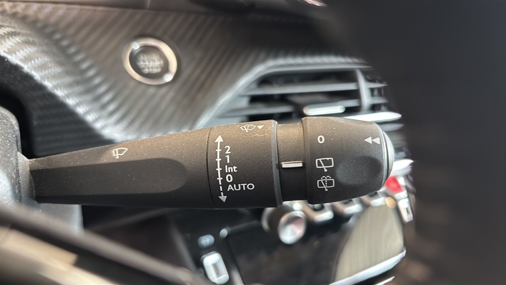 Peugeot 208 1,2 PureTech Allure 100HK 5d 6g - Image 9