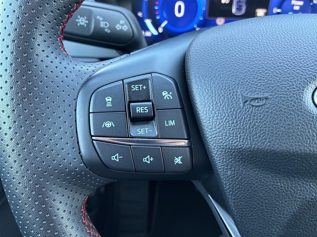 Ford Kuga 2,5 Plugin-hybrid ST-Line X CVT 225HK 5d Trinl. Gear - Image 15