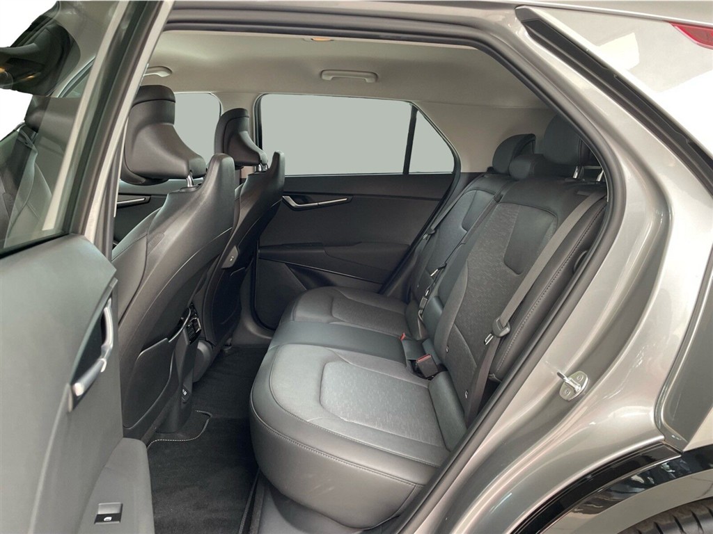Kia Niro EV EL Upgrade 204HK 5d Aut. - Image 8