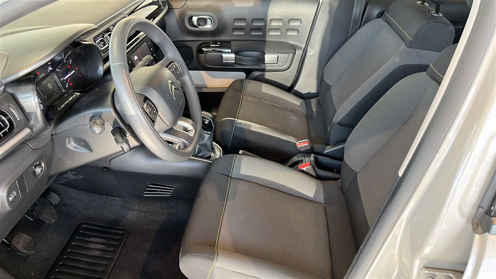 Citroën C3 1,2 PureTech Attraction 83HK 5d - Image 6