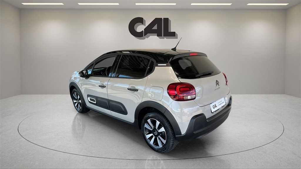 Citroën C3 1,2 PureTech Attraction 83HK 5d - Image 3