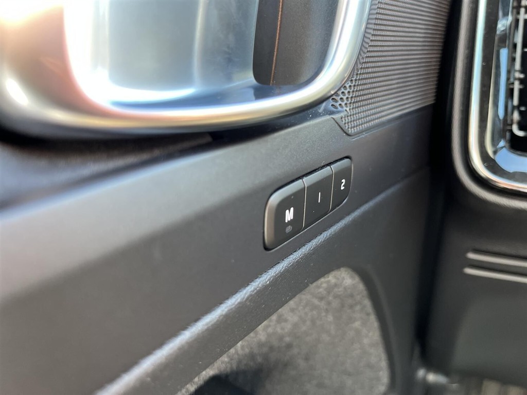 Volvo XC40 P6 Recharge Plus 231HK 5d Aut. - Image 20