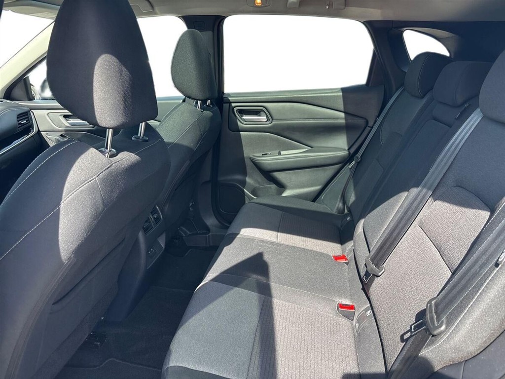Nissan Qashqai 1,3 MHEV Mild hybrid N-Connecta X-Tronic 158HK 5d 7g Aut. - Image 11
