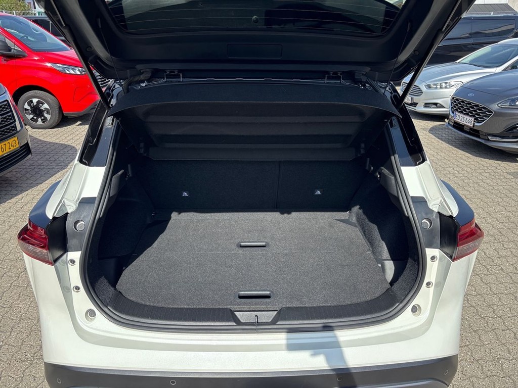 Nissan Qashqai 1,3 MHEV Mild hybrid N-Connecta X-Tronic 158HK 5d 7g Aut. - Image 13