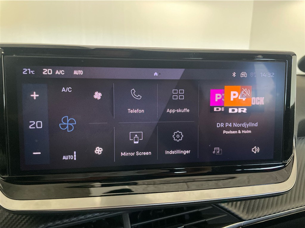 Peugeot 2008 1,2 PureTech Allure EAT8 130HK 5d 8g Aut. - Image 22