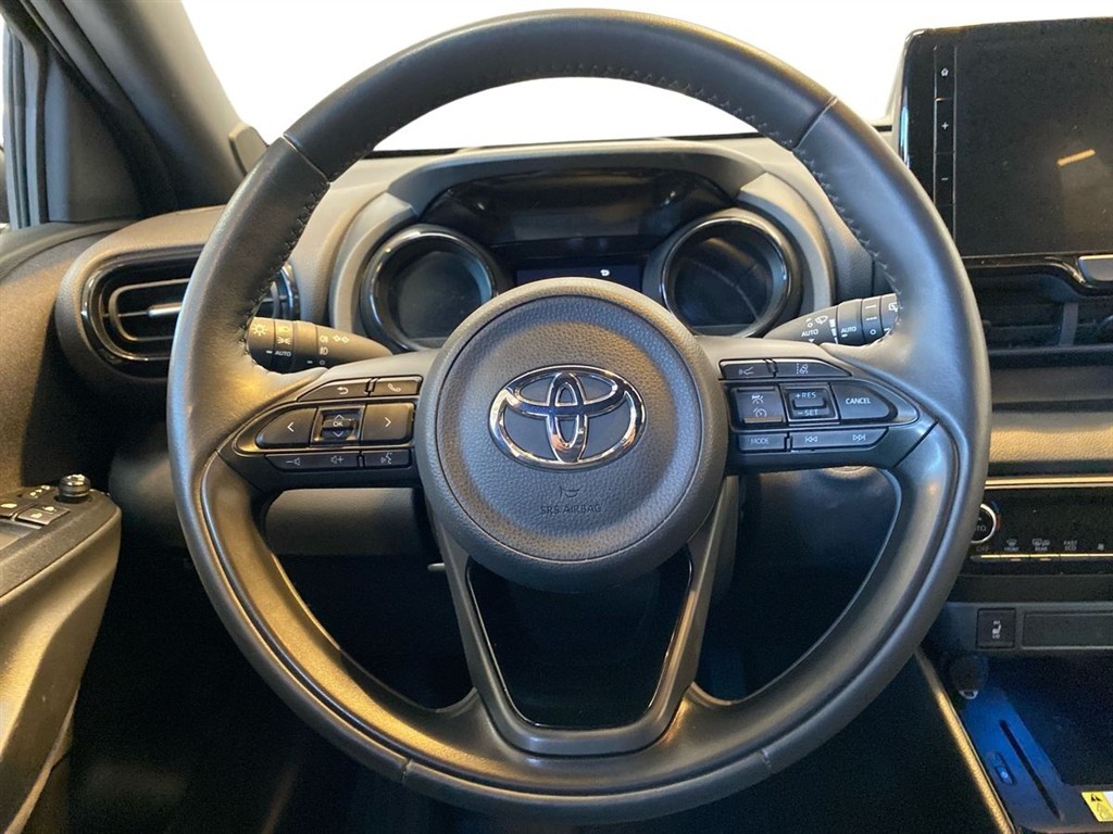 Toyota Yaris 1,5 Hybrid Style 116HK 5d Trinl. Gear - Image 19