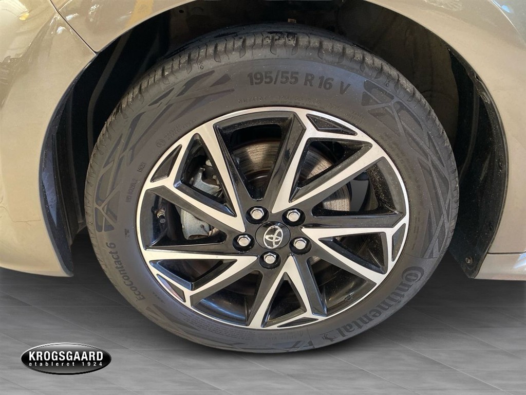 Toyota Yaris 1,5 Hybrid Style 116HK 5d Trinl. Gear - Image 21