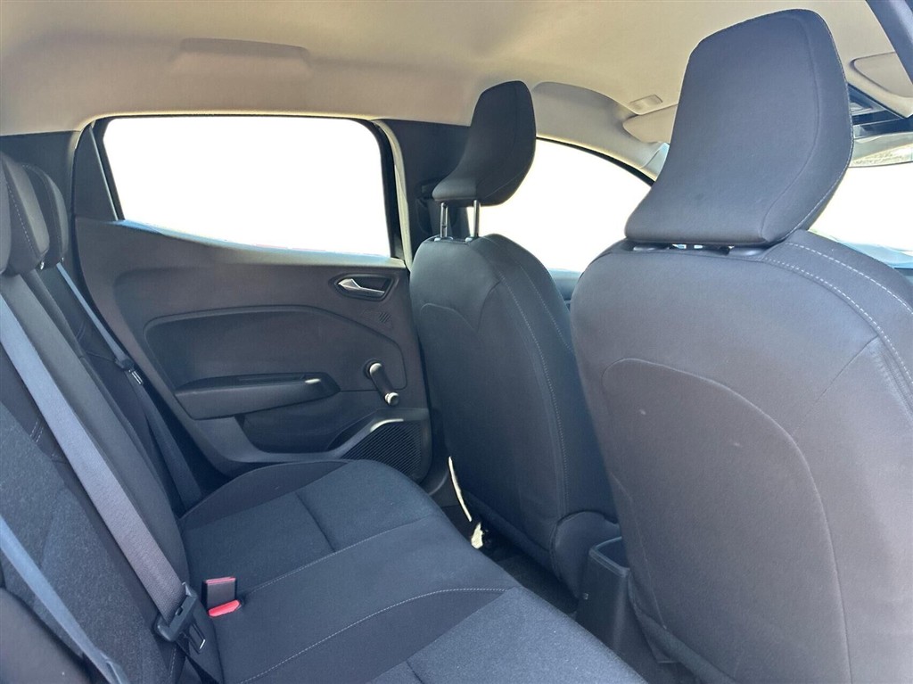 Renault Clio 1,0 TCE Equilibre 90HK 5d - Image 12