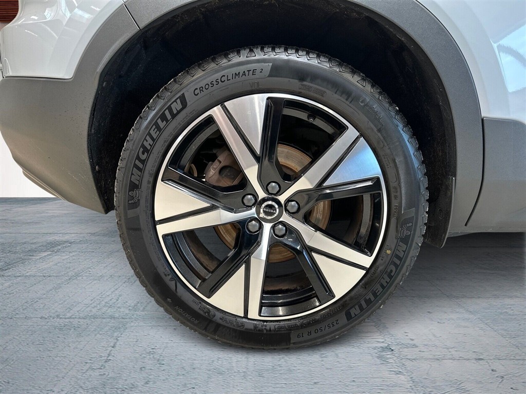 Volvo XC40 1,5 T5 Twin Engine Plugin-hybrid R-design 262HK 5d 7g Aut. - Image 10