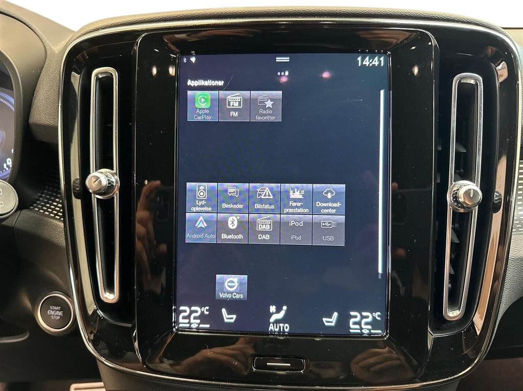 Volvo XC40 1,5 T5 Twin Engine Plugin-hybrid R-design 262HK 5d 7g Aut. - Image 13