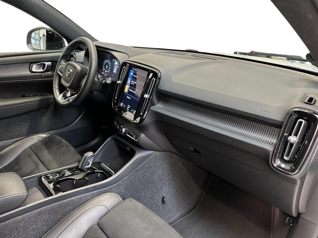 Volvo XC40 1,5 T5 Twin Engine Plugin-hybrid R-design 262HK 5d 7g Aut. - Image 5