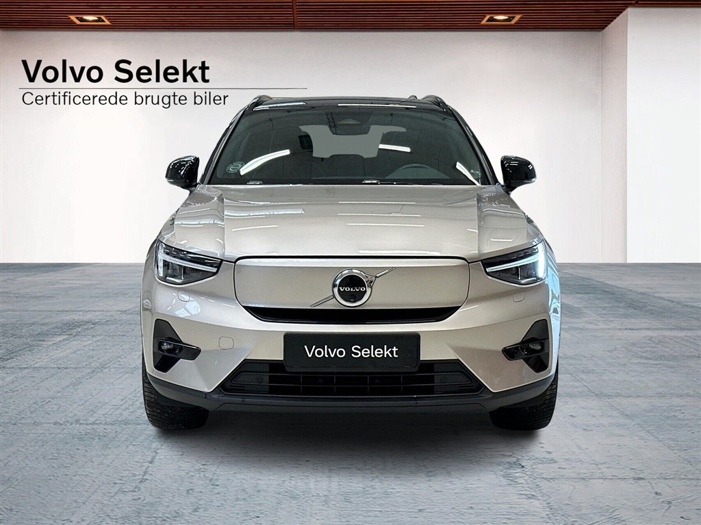 Volvo XC40 Recharge Extended Range Ultimate 252HK 5d Aut. - Image 10