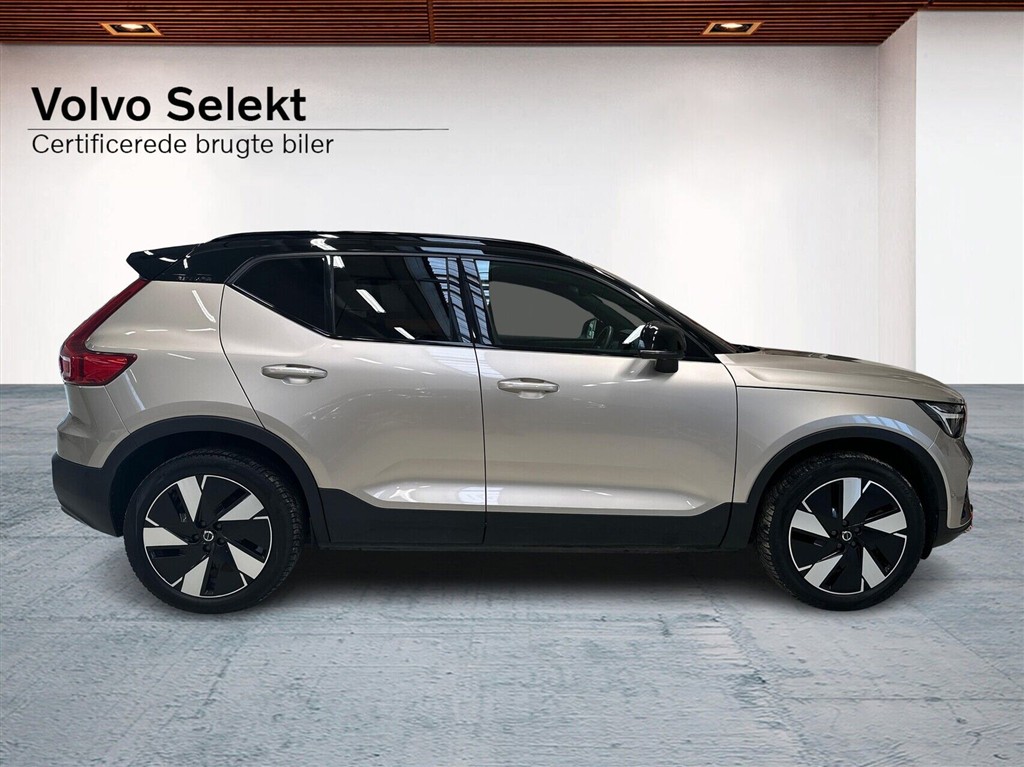 Volvo XC40 Recharge Extended Range Ultimate 252HK 5d Aut. - Image 16