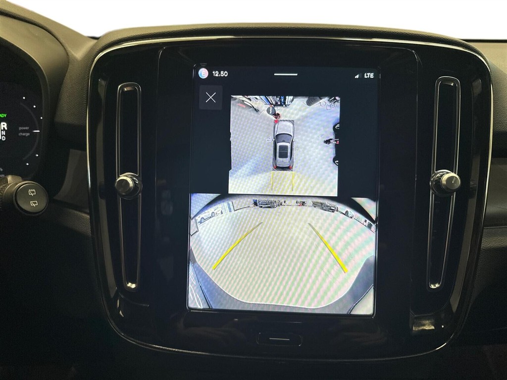 Volvo XC40 Recharge Extended Range Ultimate 252HK 5d Aut. - Image 22