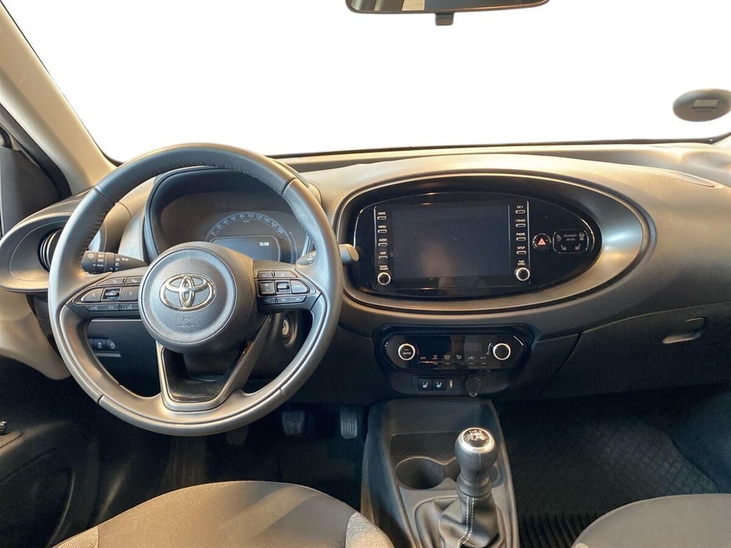 Toyota Aygo X 1,0 VVT-I Active 72HK 5d - Image 14