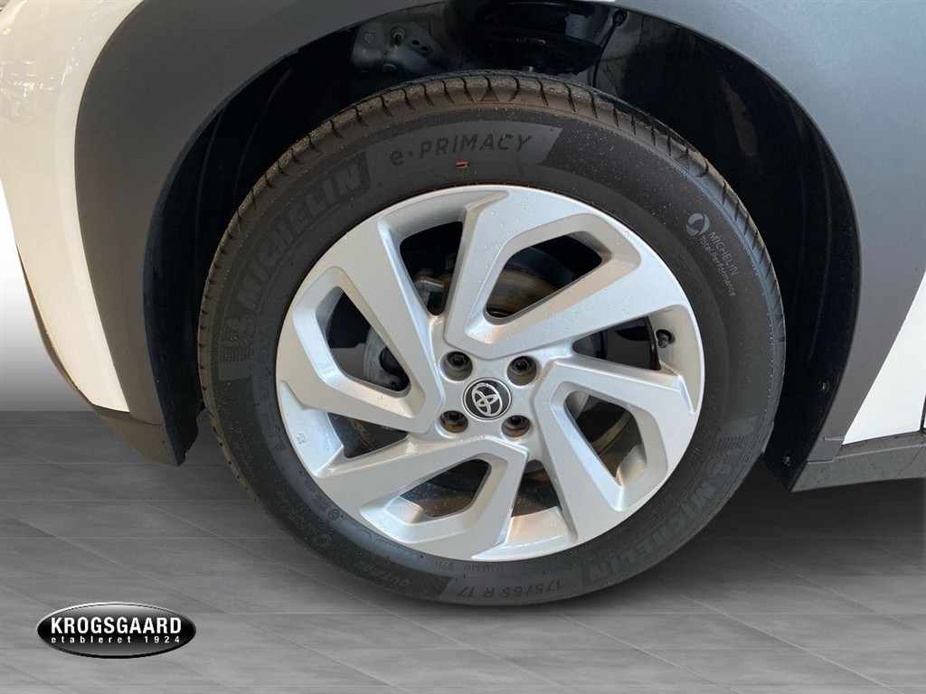 Toyota Aygo X 1,0 VVT-I Active 72HK 5d - Image 21