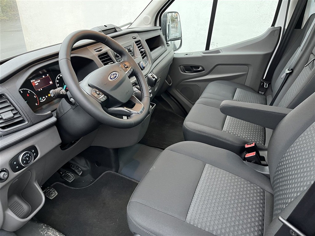 Ford Transit 350 L2H1 2,0 TDCi Trend 130HK Ladv./Chas. 6g - Image 9