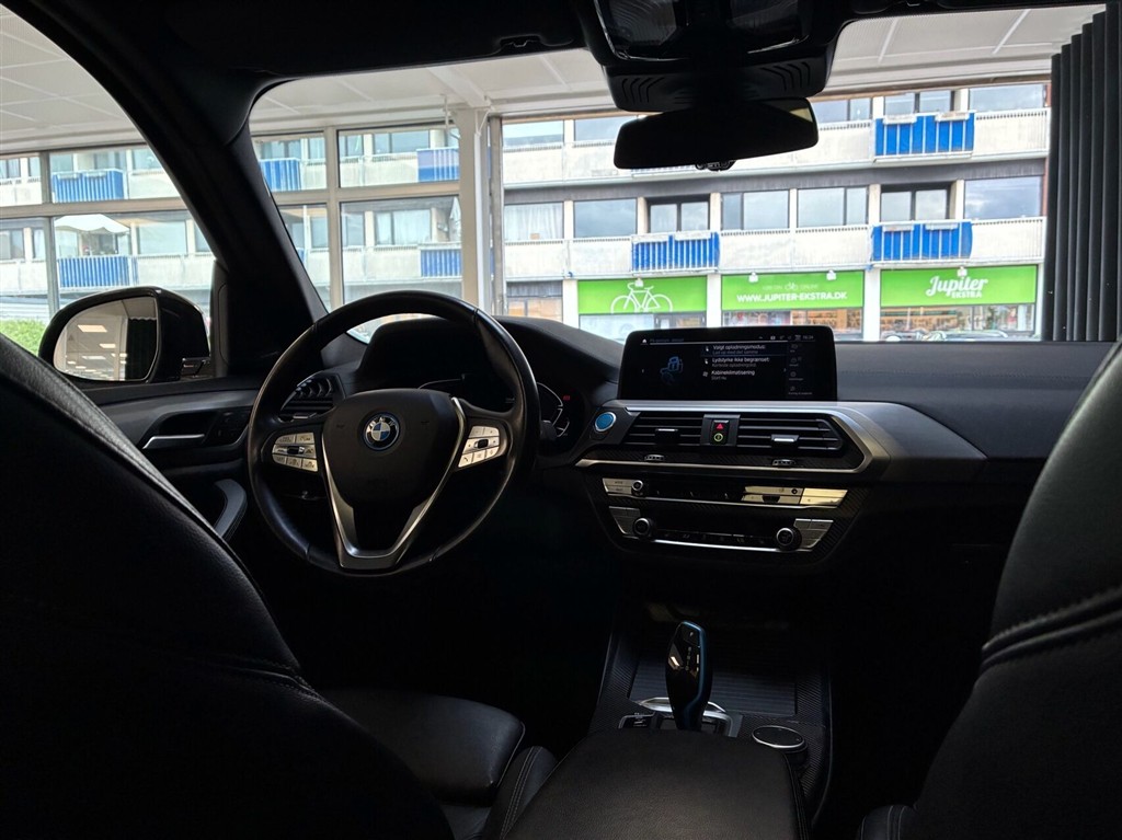 BMW iX3 EL Charged Plus 286HK 5d Aut. - Image 6