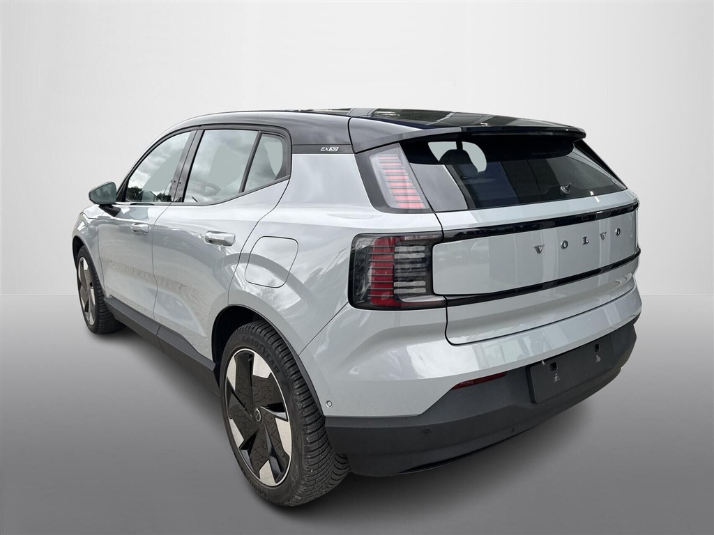 Volvo EX30 Twin Motor Performance Ultra AWD 428HK 5d Aut. - Image 3