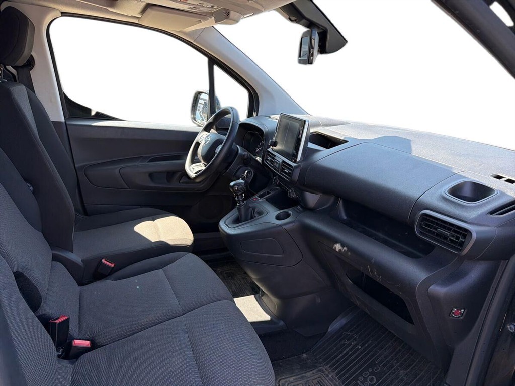 Toyota Proace City Medium 1,2 Comfort To Skydedør 110HK Van 6g - Image 11