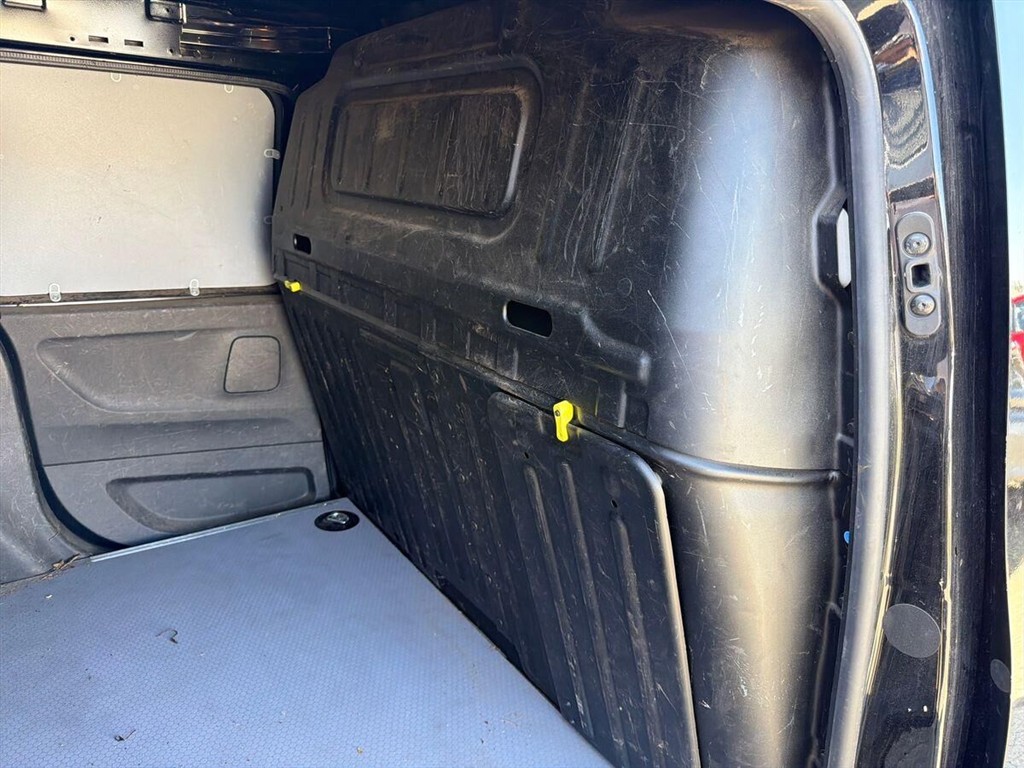 Toyota Proace City Medium 1,2 Comfort To Skydedør 110HK Van 6g - Image 13