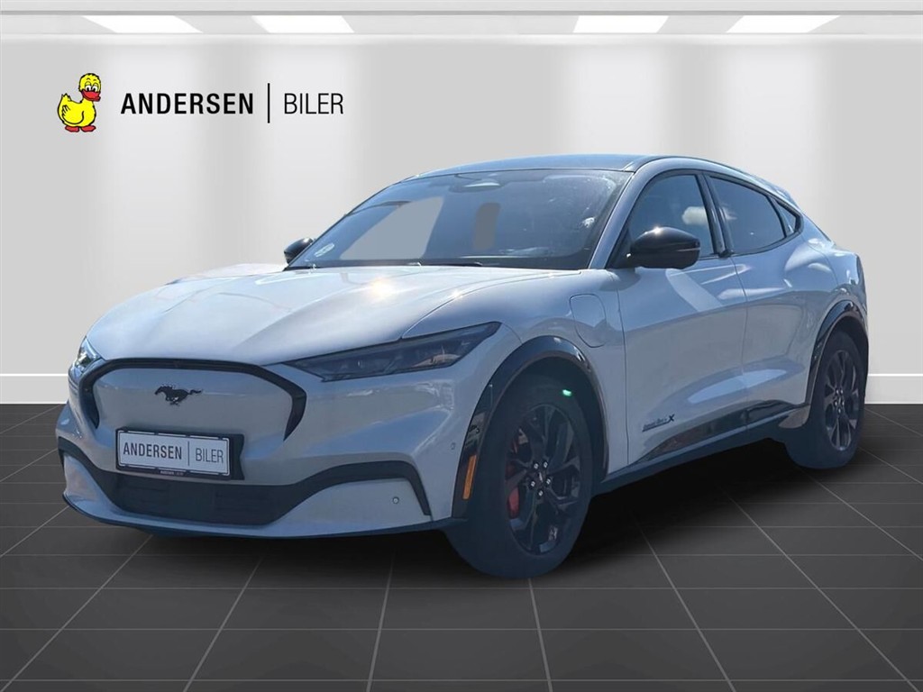Ford Mustang Mach-E EL UR Premium 294HK 5d Aut.
