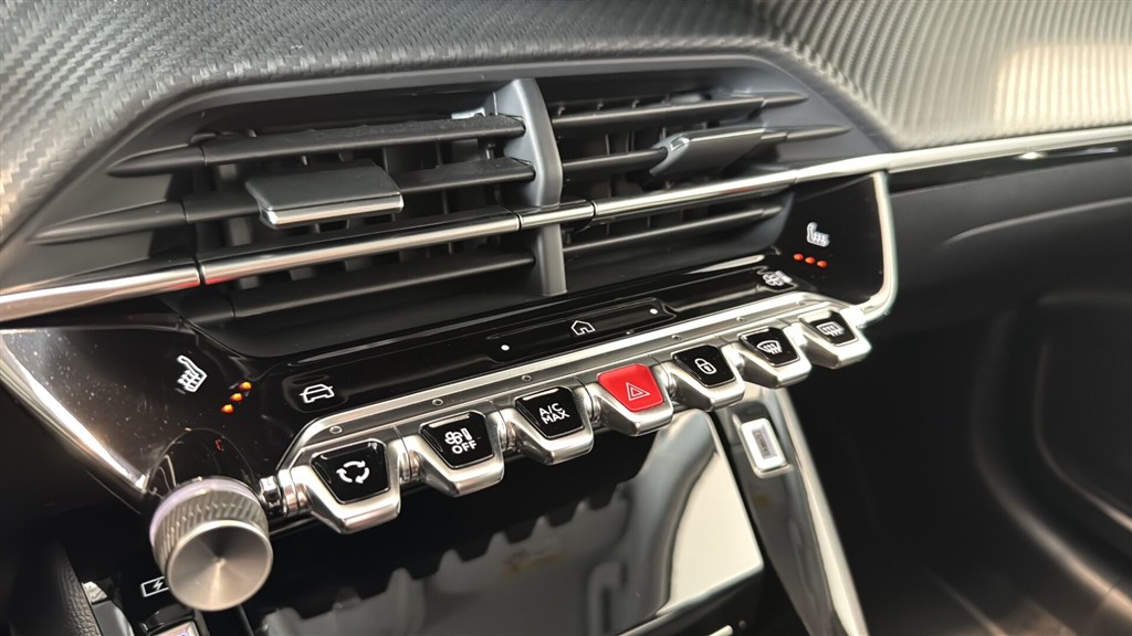 Peugeot 208 1,2 PureTech Allure+ 100HK 5d 6g - Image 16