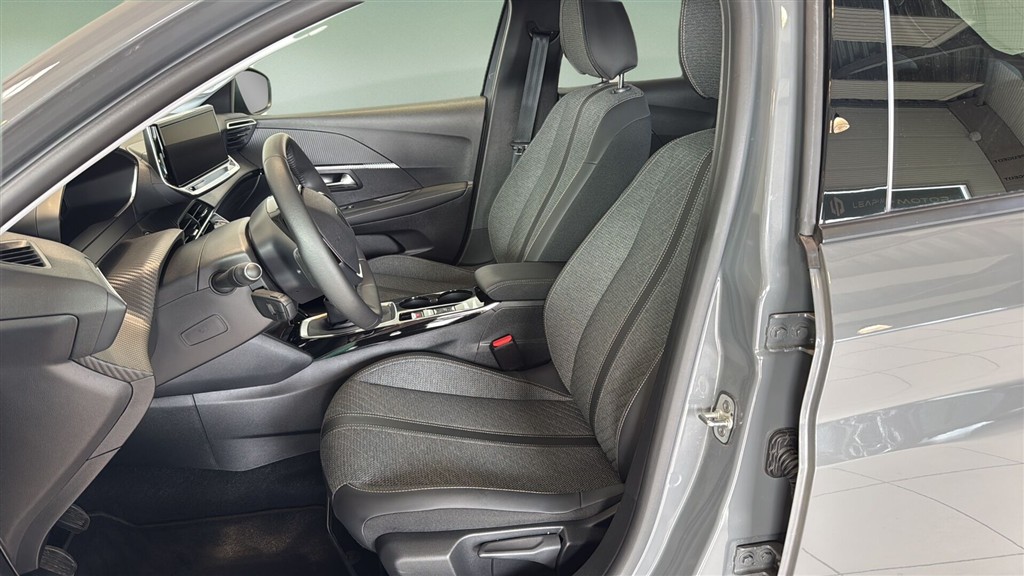 Peugeot 208 1,2 PureTech Allure+ 100HK 5d 6g - Image 5