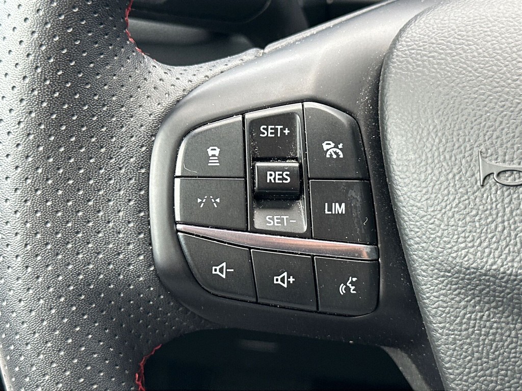 Ford Kuga 2,5 Plugin-hybrid ST-Line X CVT 243HK 5d Aut. - Image 15