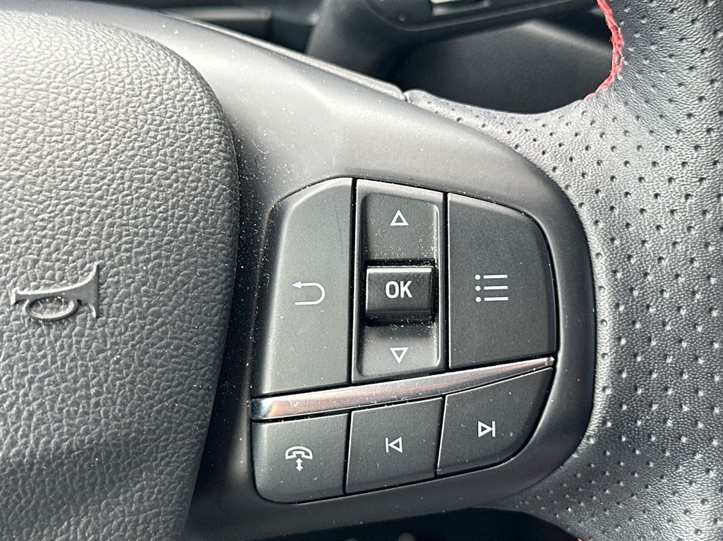 Ford Kuga 2,5 Plugin-hybrid ST-Line X CVT 243HK 5d Aut. - Image 16