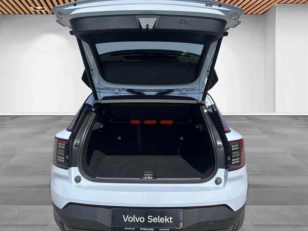 Volvo EX30 Twin Motor Performance Ultra AWD 428HK 5d Aut. - Image 17