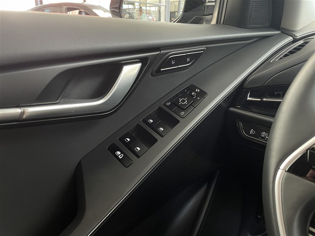 Kia Niro EV EL Upgrade 204HK 5d Aut. - Image 17