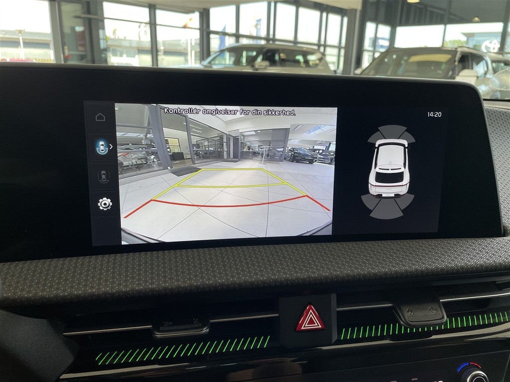 Kia EV6 77 kWh LR RWD Prestige 229HK 5d Aut. - Image 9